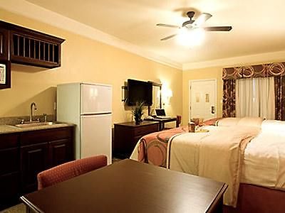 Quality Inn & Suites At The Outlets Mercedes/Weslaco Buitenkant foto